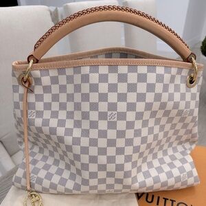 Louis Vuitton Damien Azur Artzy MM